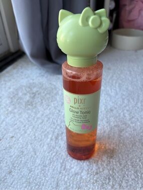 Pixi + Hello Kitty Glow Tonic 8.5oz 5% glycolic acid exfoliating toner NWT